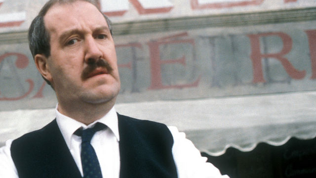 `Allo `Allo! star Gorden Kaye dies aged 75